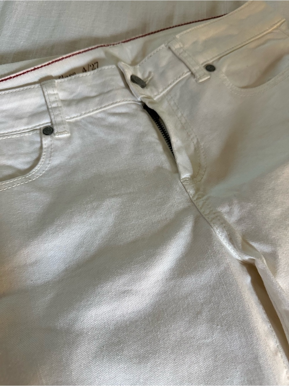 Talbots signature crop flare white jeans | size 27 - Picture 4 of 10